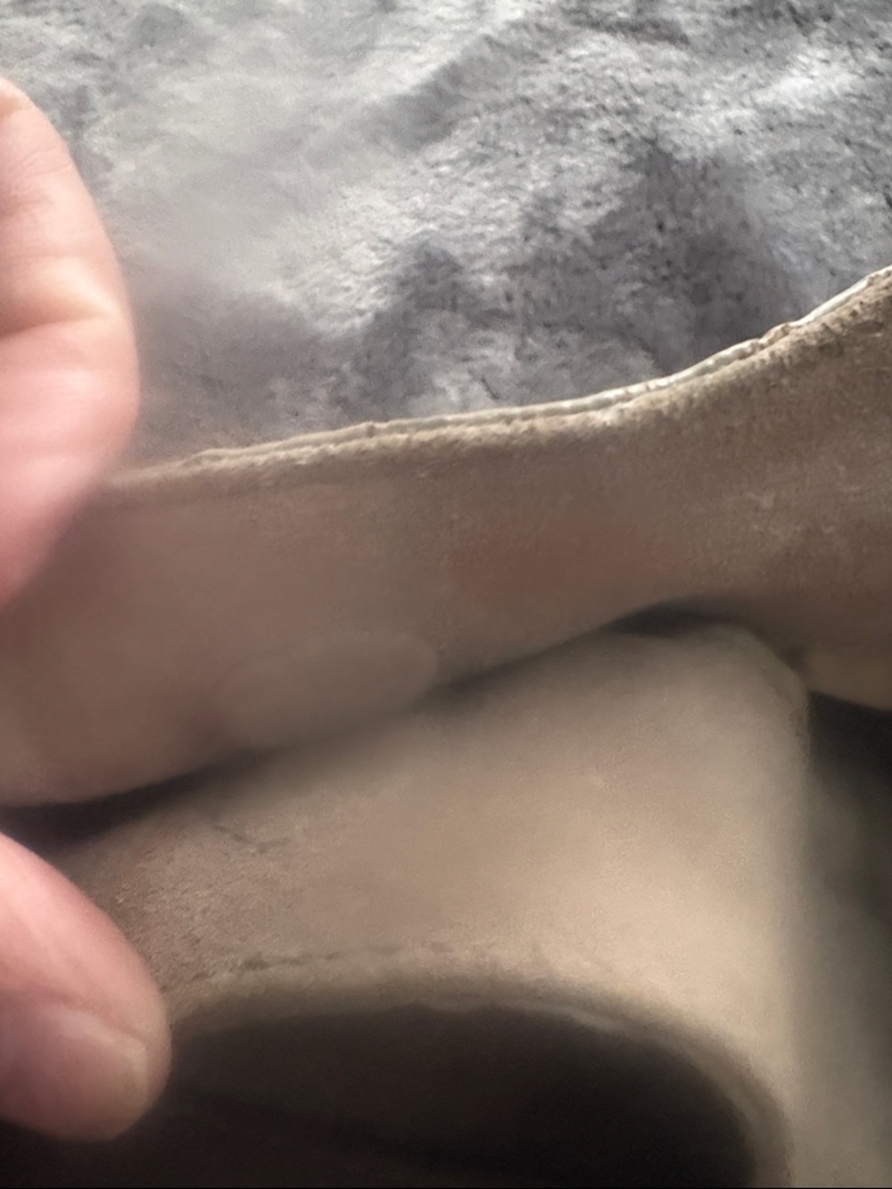 HOBO Beige/Tan Leather Hobo Shoulder Bag - Picture 5 of 7